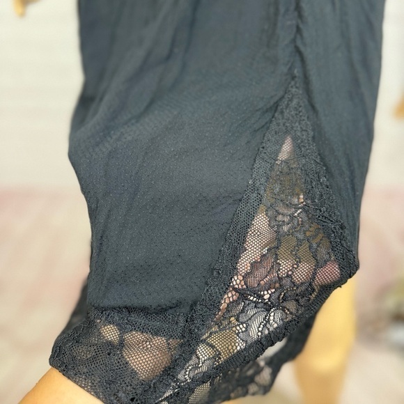 FREE PEOPLE INTIMATELY lace trimmed semi sheer mini slip dress black Medium GUC - Picture 11 of 16